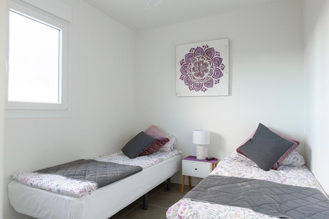 Sunny Apartment In Denia With Outdoor Swimming Pool And Garage Parking Place Included, 300M From The Sandy Beach Exterior foto