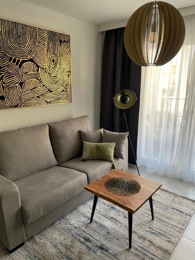 Sunny Apartment In Denia With Outdoor Swimming Pool And Garage Parking Place Included, 300M From The Sandy Beach Exterior foto